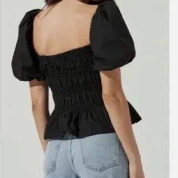Astr Black Smocked Puff Sleeve Blouse - Picture 2 of 5